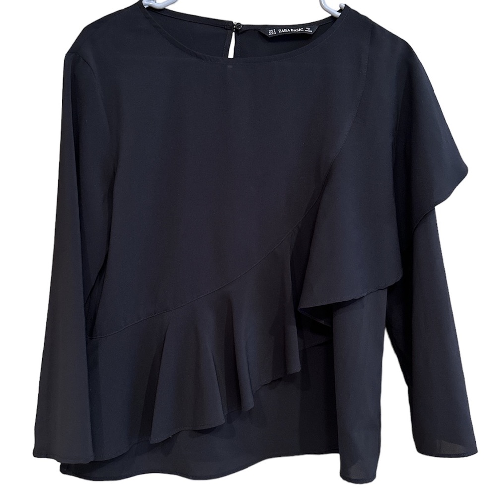 🪩 Zara Ruffle Blouse 🪩